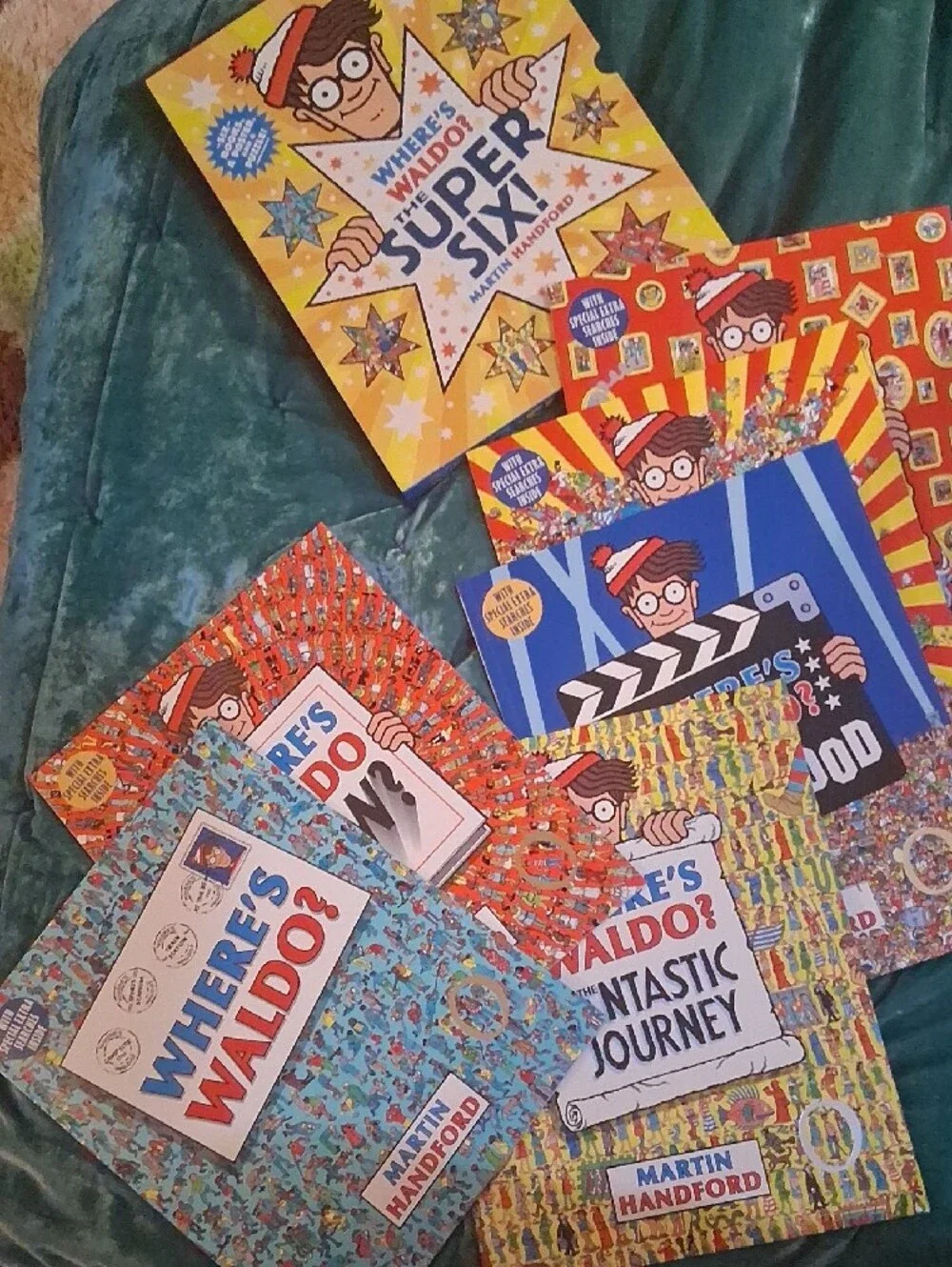Where's Waldo the Super Six Book Collectoon with Bonus Jigsaw Puzzle - New!